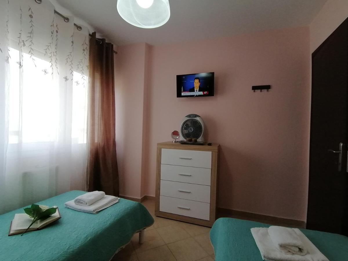 Bella Casa Appartement Néa Péramos Buitenkant foto