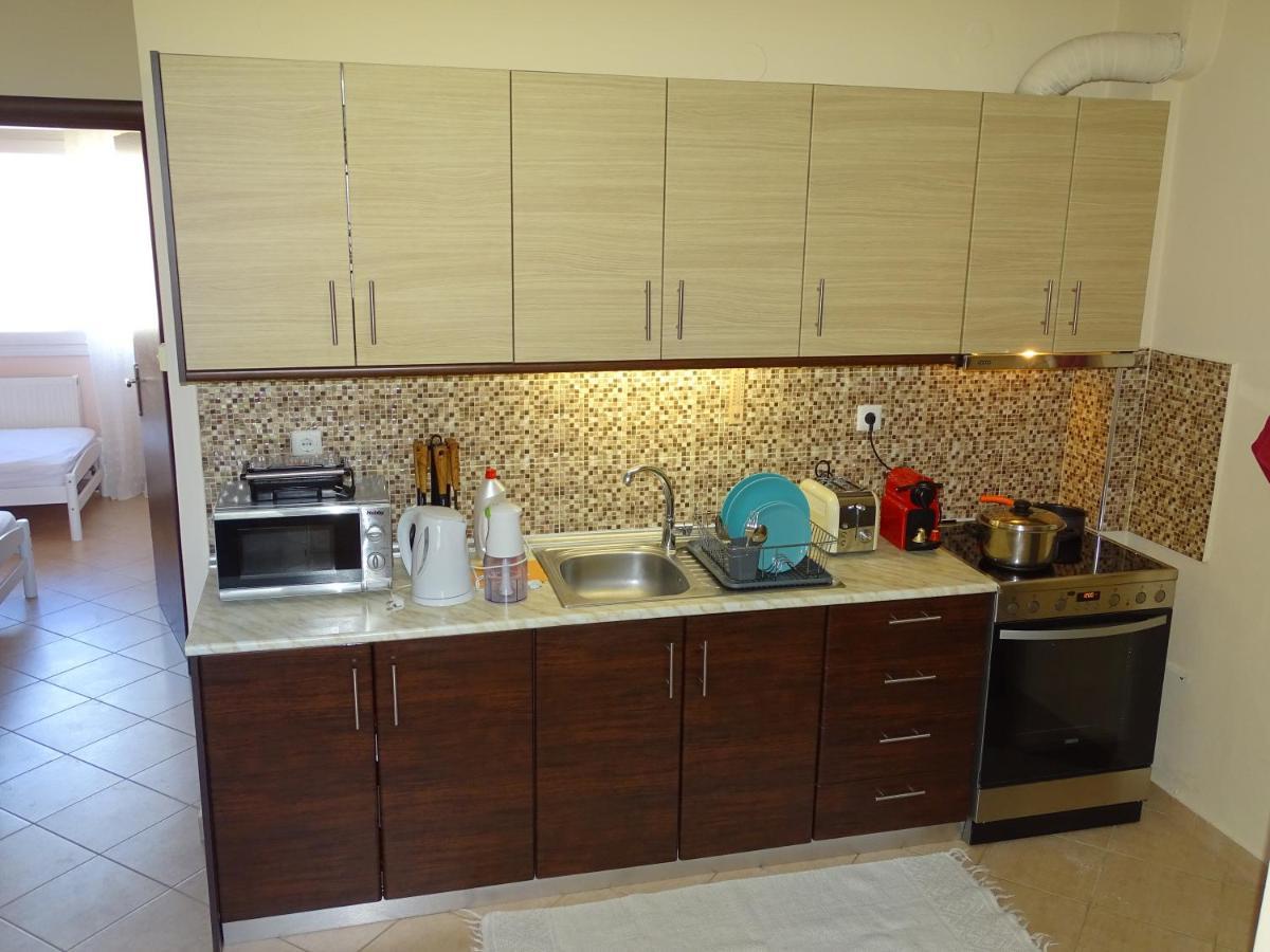 Bella Casa Appartement Néa Péramos Buitenkant foto
